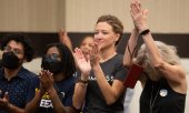 Frauen in Overland Park in Kansas freuen sich am 2. August 2022 über das Abstimmungsergebnis. (© picture alliance/Topeka Capital-Journal-USA TODAY/Evert Nelson)