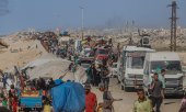 Hunderttausende Menschen flüchten aus Gaza-Stadt. (© picture alliance / abaca  Habboub Ramez/ABACA)