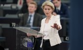 "Whoever seeks to weaken this Europe will have to contend with me", said Ursula von der Leyen. (© picture-alliance/dpa)
