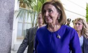 Oppositionsführerin Nancy Pelosi nach der Ankündigung eines Impeachment-Verfahrens. (© picture-alliance/dpa)