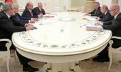 Putin tarafından Duma'ya sunulan değişiklikler tartışılıyor. (© picture-alliance/dpa)