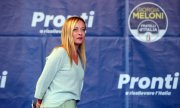 Giorgia Meloni at a campaign rally in Ancona on 23 August 2022. (© picture alliance/ZUMAPRESS.com/Gabriele Moroni)