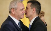 Le Premier ministre Grindeanu (à droite) et le chef de file du PSD Dragnea. (© picture-alliance/dpa)