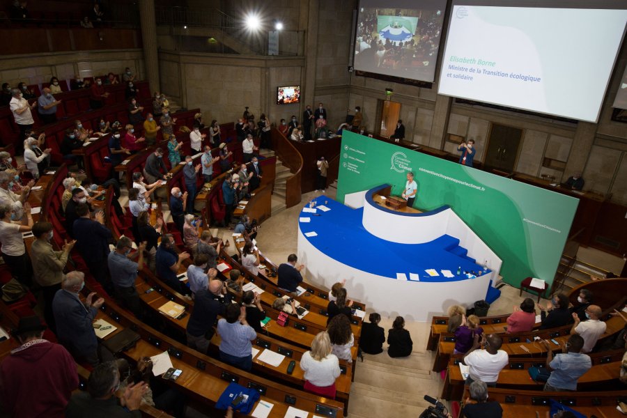 France Citizens' convention presents climate plan