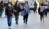 As of 8 October masks are mandatory outside in Italy. (© picture-alliance/dpa)
