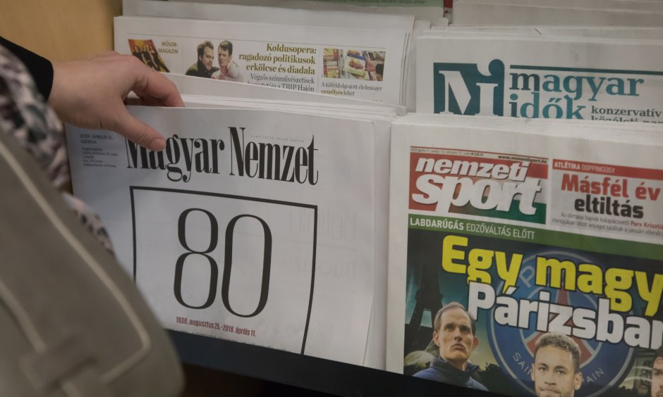 Nach 80 Jahren wurde die konservative Traditionszeitung Magyar Nemzet im April 2018 eingestellt. Seit 2019 wird unter dem Namen ein regierungsnahes Blatt veröffentlicht.