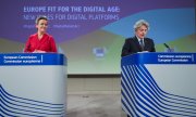 Margrethe Vestager a indiqué que les règles qui s'appliquent dans la vie réelle doivent aussi valoir en ligne. (© picture-alliance/dpa/Olivier Matthys)