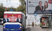 Election posters in Riga. (© picture alliance/EPA/TOMS KALNINS)