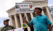 Des citoyens protestent contre la décision de la Cour. (© picture alliance / Josh Morgan-USA TODAY / Josh Morgan)