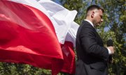 Sławomir Mentzen bei einer Wahlkampfveranstaltung am 13. Mai 2025. (© picture alliance / ZUMAPRESS.com / Attila Husejnow)