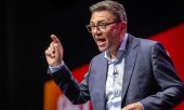 Burnham, 29 Eylül'de düzenlenen İşçi Partisi Kongresi'nde. (© picture alliance / Photoshot)