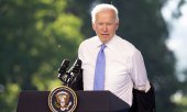 Joe Biden Cenevre'de basın toplantısında (16 Haziran). (© picture-alliance/Peter Klaunzer)