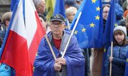 Protesters in Gdansk on 10 October. For Poland to remain in the EU, either EU law or the Polish constitution would have to be changed, according to the ruling. (© picture alliance/NurPhoto/Michal Fludra)