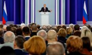 Putin, "Ukrayna çatışmasının körüklenmesi, tırmandırılması ve çok sayıda ölümün sorumluluğu tümüyle Batılı seçkinlere aittir," dedi. (© picture-alliance/AP/Dmitry Astakhov)