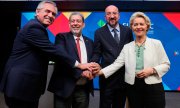 Le président argentin, Alberto Fernández, le Premier ministre de Saint-Vincent-et-les-Grenadines, Ralph Gonsalves, le président du Conseil européen, Charles Michel, et la présidente de la Commission européenne, Ursula von der Leyen. (© picture alliance / ASSOCIATED PRESS / Francois Walschaerts)