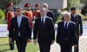 Georgian Prime Minister Irakli Garibashvili on 8 August, at the cemetery of those killed in action in 2008. (© picture alliance / AA / Georgian Prime Ministry / Handout)