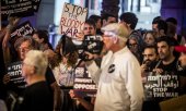 An anti-war demonstration on 7 June in Tel Aviv (© picture alliance/ZUMAPRESS.com/Eyal Warshavsky)