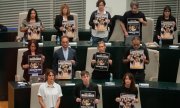 Депутаты в городского совета Мадрида почтили память Марикармен. (© picture-alliance/abaca/Europa Press/ABACA