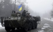 Ukrainian soldiers in the Donetsk region. Washington wants to discuss weapons deliveries with Angela Merkel this week. (© picture-alliance/dpa)