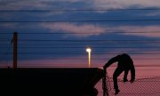 In recent weeks the number of refugees trying to gain illegal entry to the UK on trains and lorries has risen. (© picture-alliance/dpa)