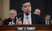 FBI head James Comey testifying before the House of Representative Intelligence Committee. (© picture-alliance/dpa)