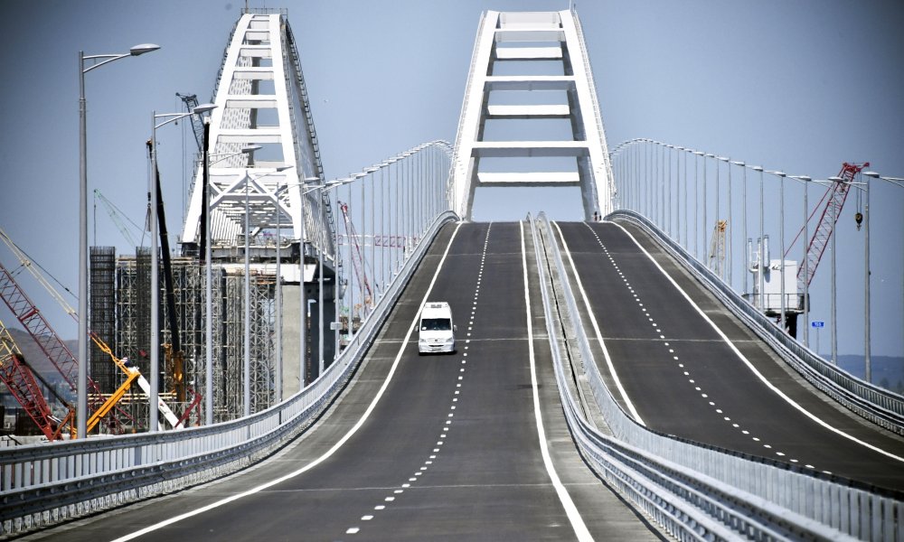la russie inaugure le pont de crimee eurotopicsnet