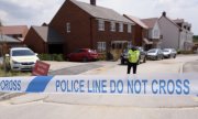 Police cordon off the location near Salisbury where the couple were found. (© picture-alliance/dpa)