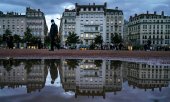 Début de soirée dans une rue de Lyon, le 28 octobre 2020. (© picture-alliance/dpa)